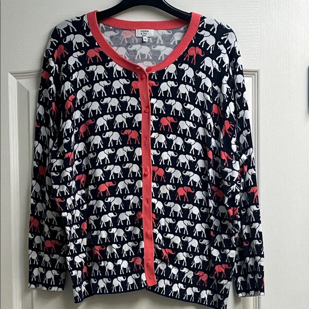 Crown & Ivy Elephant Pattern Cardigan - Navy, White, Coral animal print
2X